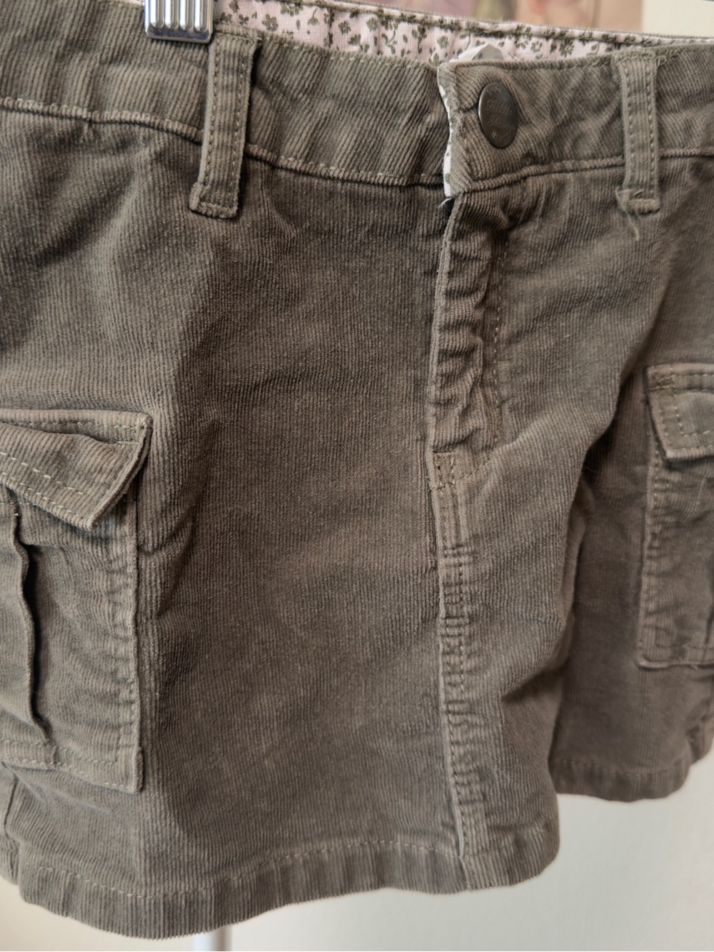 H&M Kids Olive Corduroy Cargo Mini Skirt 5-6Y Utility Military - Picture 3 of 9
